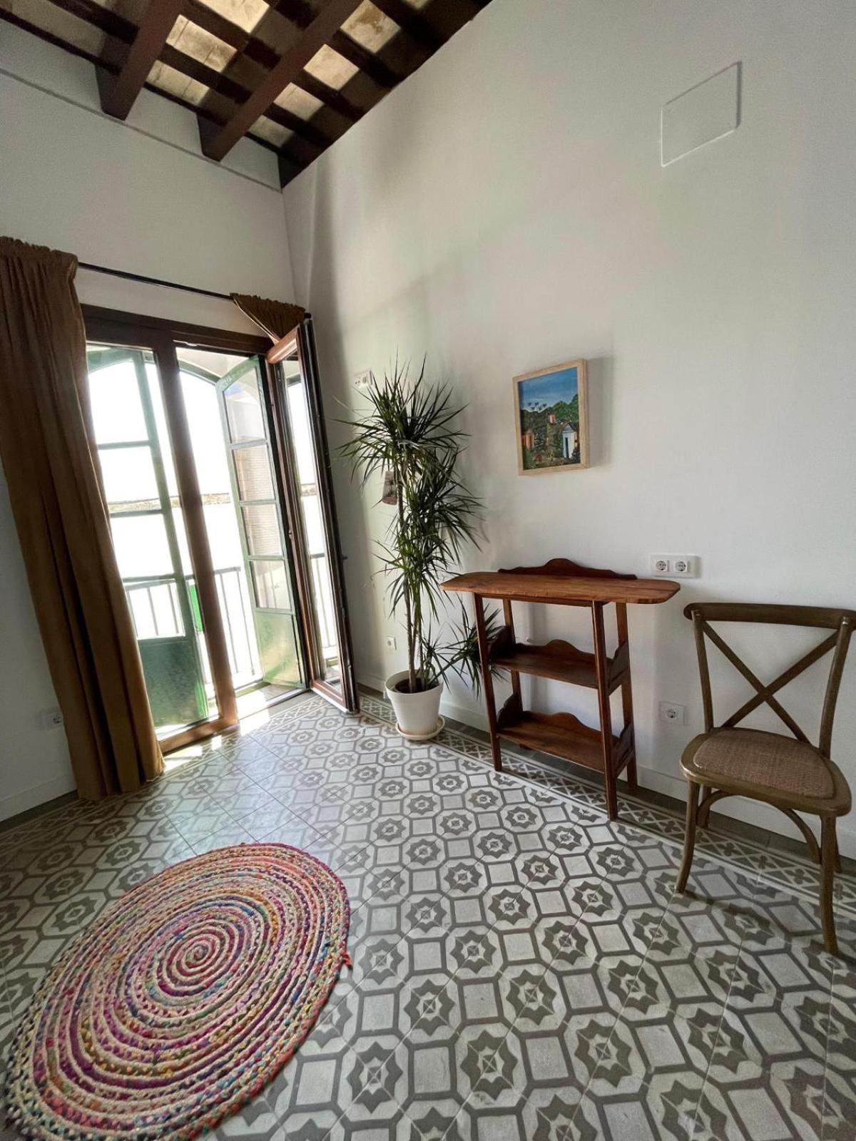Dona Lola Rooms Коніль-де-ла-Фронтера Екстер'єр фото